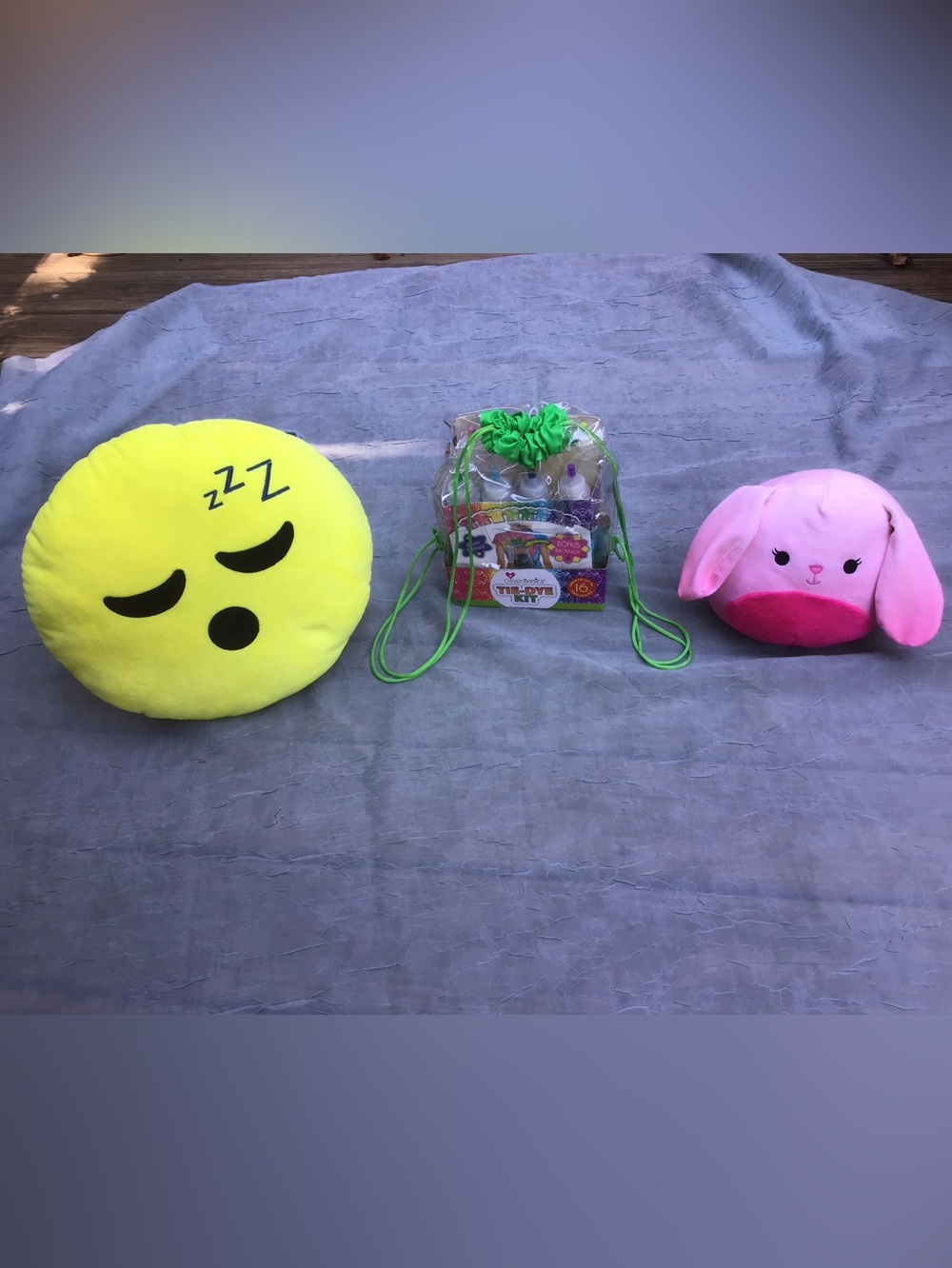 NIP Create Basics Tye Dye Kit & (2) Gently Used Stuffies